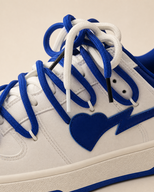 Sneakers blu Heartlane Crush Royal Blue con dettaglio cuore laterale
